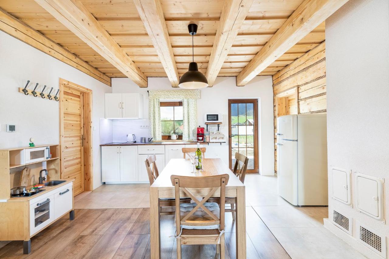 Drevenice Liptov - Ski & Hiking Apartments Lazisko Eksteriør bilde